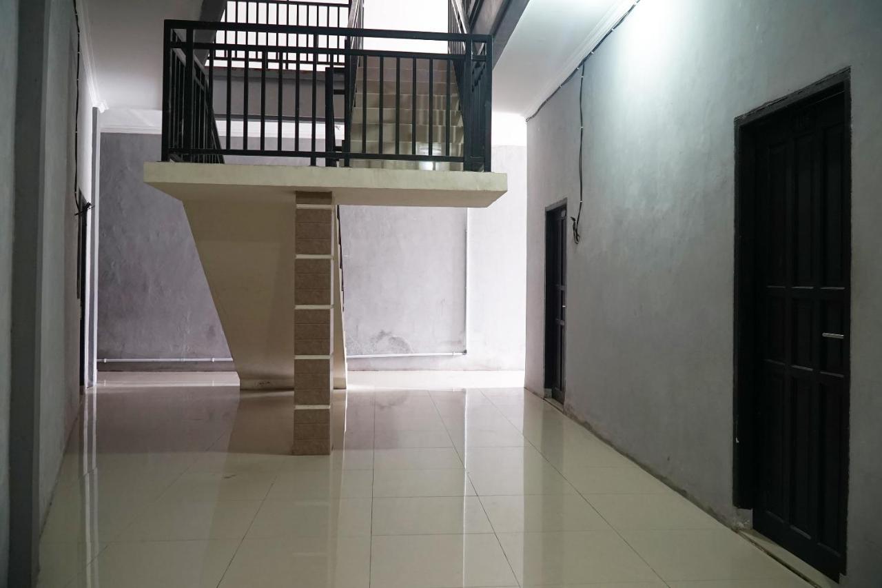Oyo Flagship 1034 Pondok Mulia Guest House Syariah Balikpapan Kültér fotó