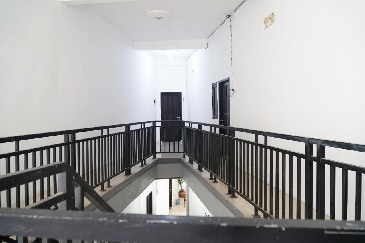 Oyo Flagship 1034 Pondok Mulia Guest House Syariah Balikpapan Kültér fotó