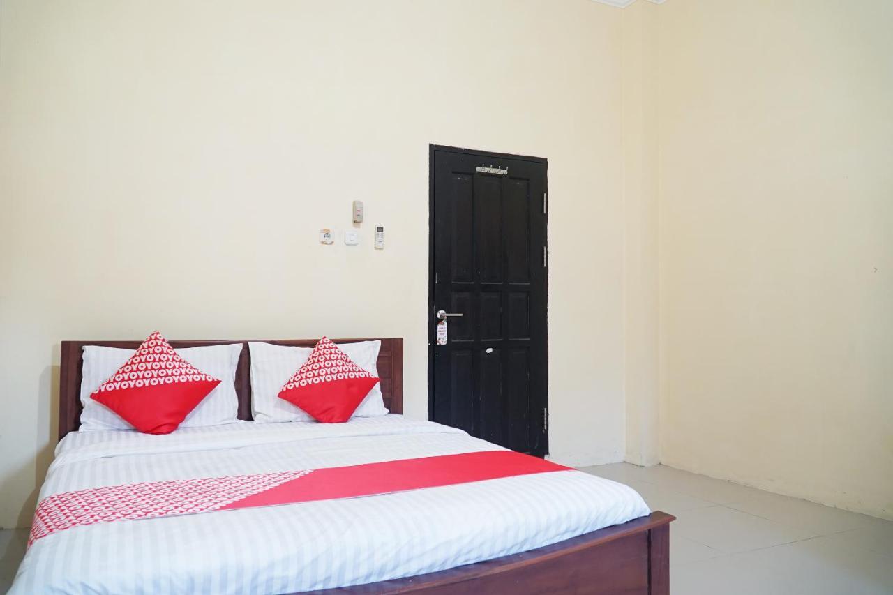Oyo Flagship 1034 Pondok Mulia Guest House Syariah Balikpapan Kültér fotó